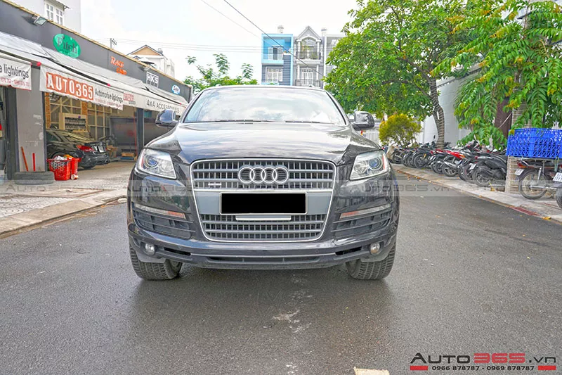 AUDI Q7  7 .jpg